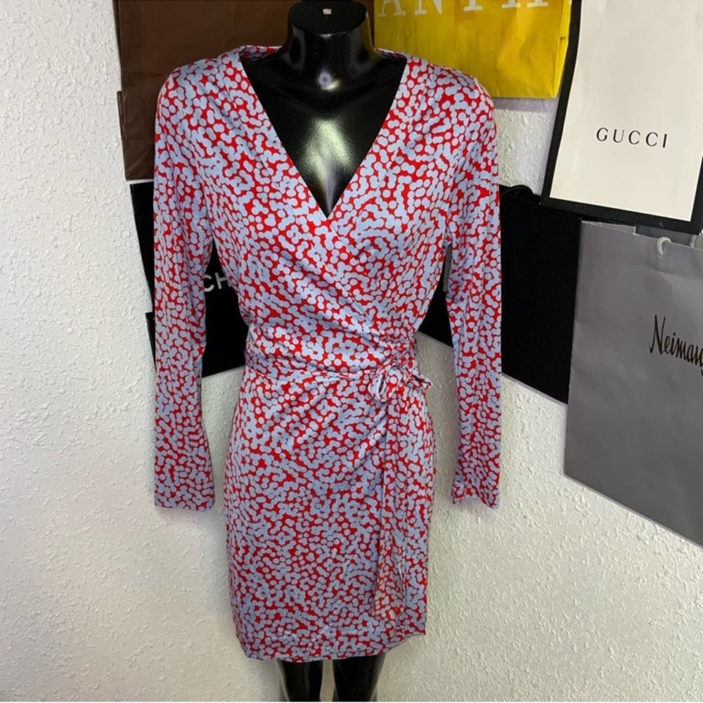 1032. Diane Von Furstenberg Silk Dress Size 14